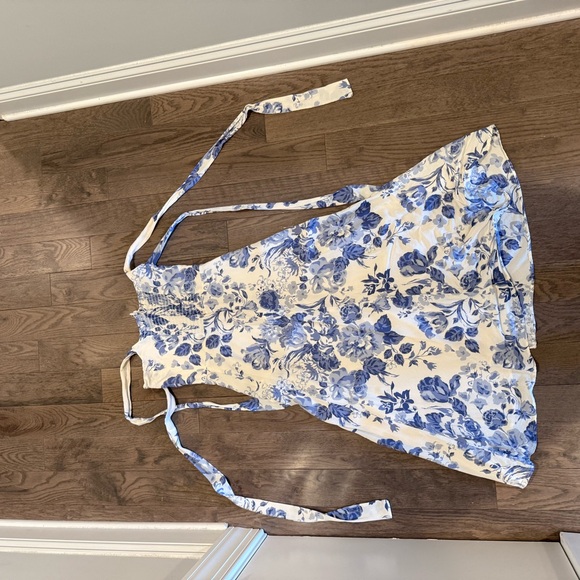 Reformation twilight Floral Blue and White Midi Dress in Lucerne - Picture 3 of 4